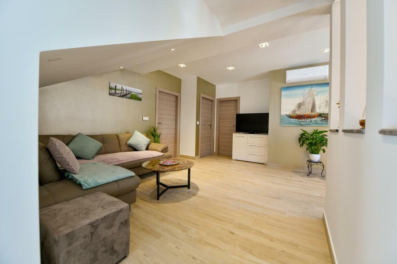 Cambi Lux Apartment Otok  Dış mekan fotoğraf