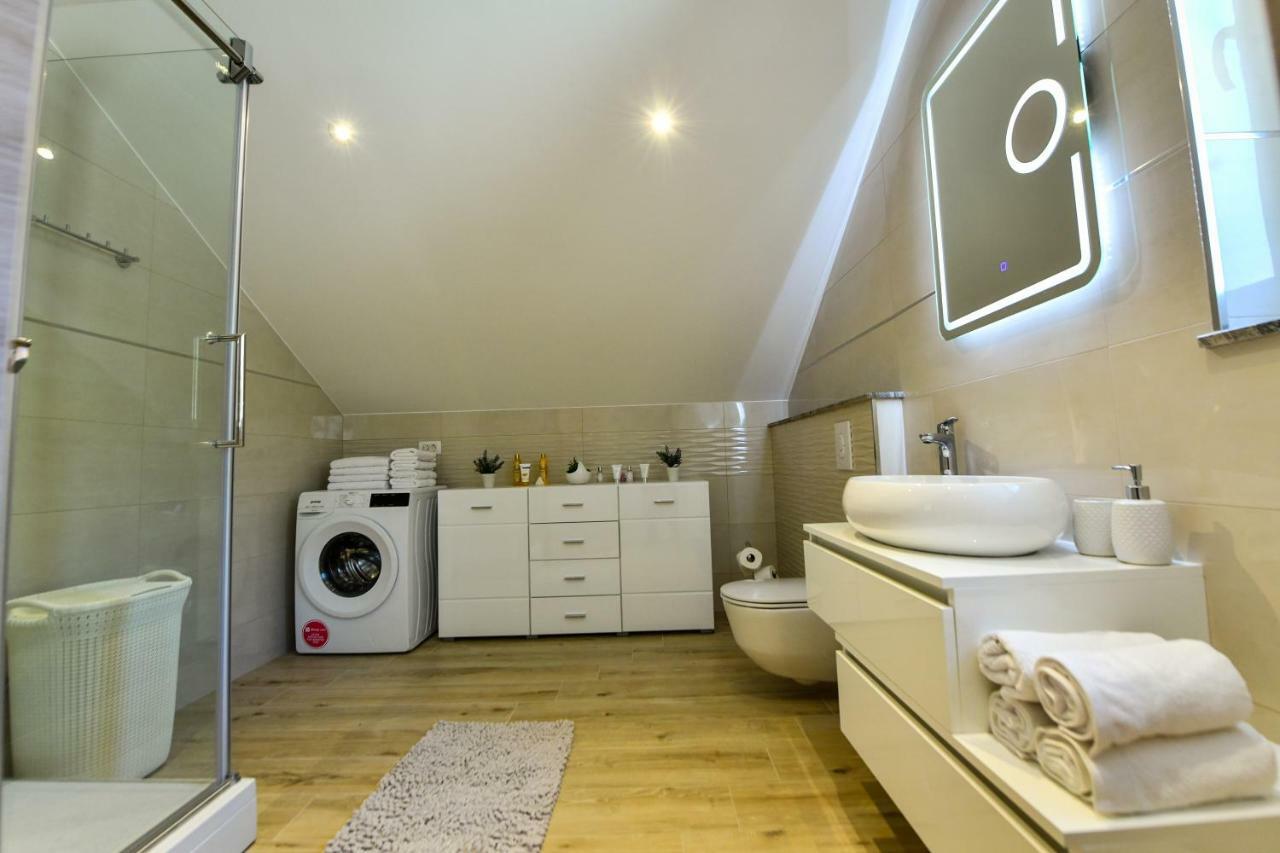 Cambi Lux Apartment Otok  Dış mekan fotoğraf